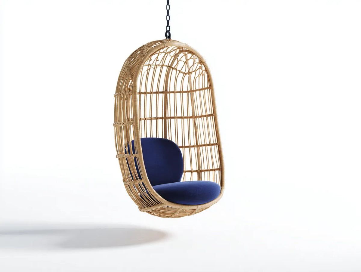 Hängesessel aus Rattan 86×78×122 cm - Beige/Blau - schmale Korbschale mit gepolstertem Sitz